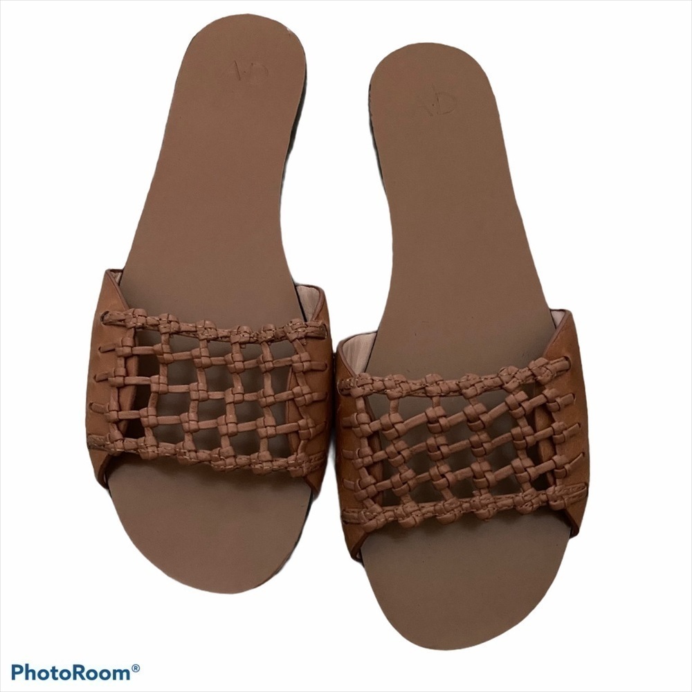 NEW A.D & Daughters woven leather slides sandals